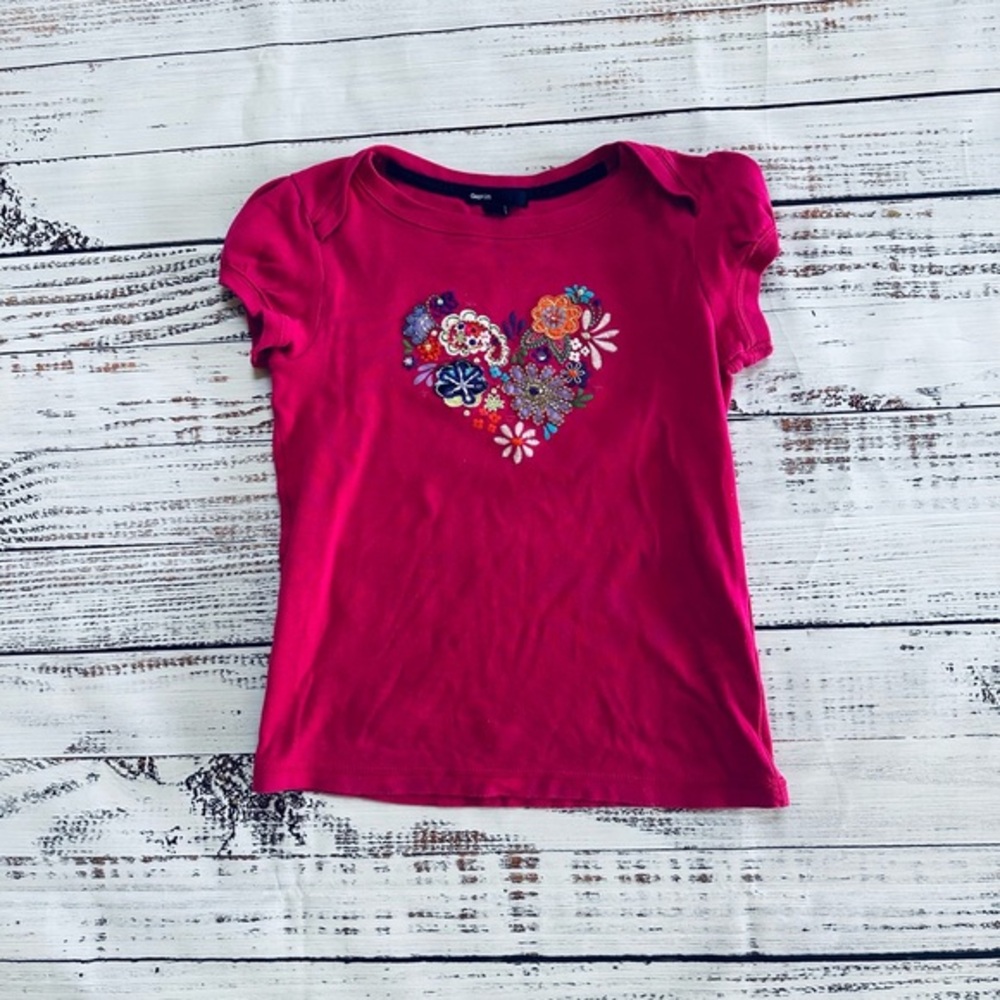 Girls GAP pink t shirt! Size 8